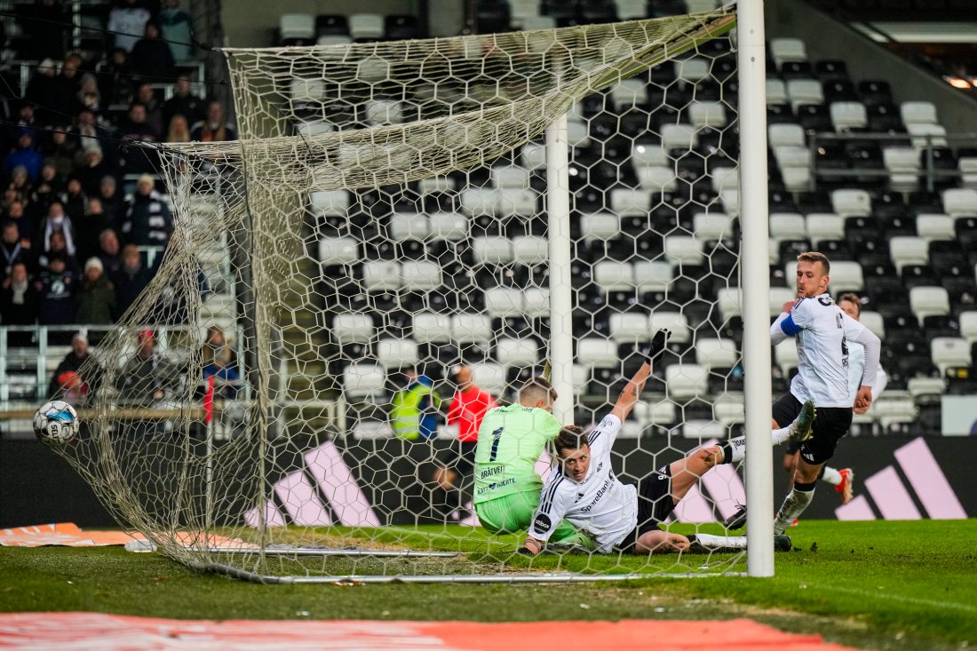 Rosenborg gav seg aldri og Reitan scoret den avgjørende scoringen fire minutter på overtid! Foto: Ole Martin Wold / NTB