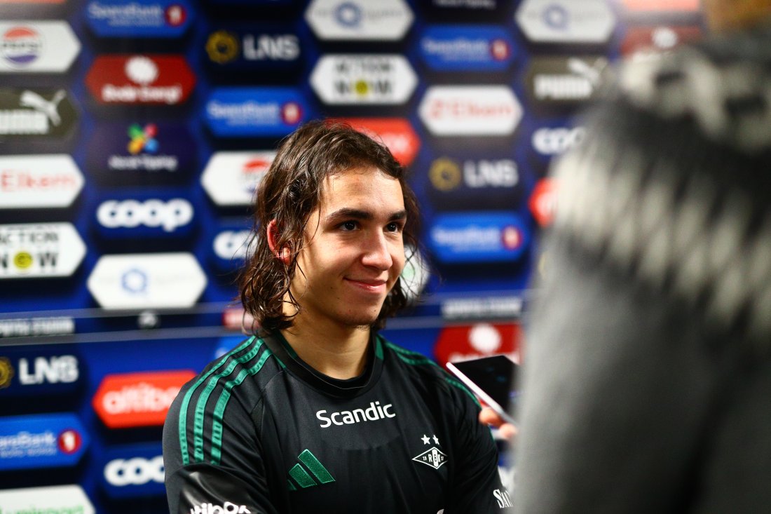 Noah Sahsah kunne smile i mixed zone etter kampen han avgjorde med sin første scoring for Rosenborg!